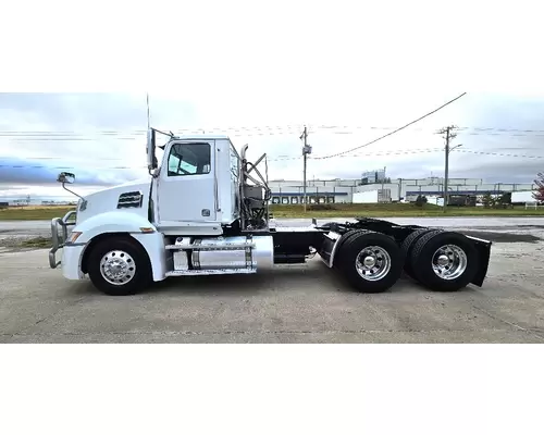 WESTERN STAR TRUCKS 5700 XE Used Trucks