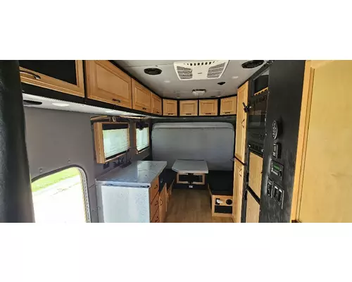 WESTERN STAR TRUCKS 5700 XE Used Trucks