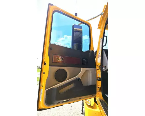 WESTERN STAR TRUCKS 5700 XE Used Trucks