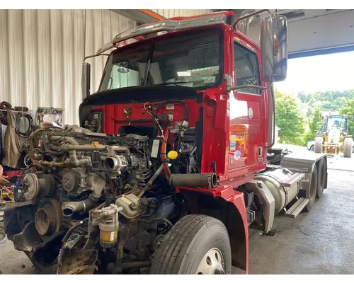 WESTERN STAR TRUCKS 5700XE Complete Vehicle