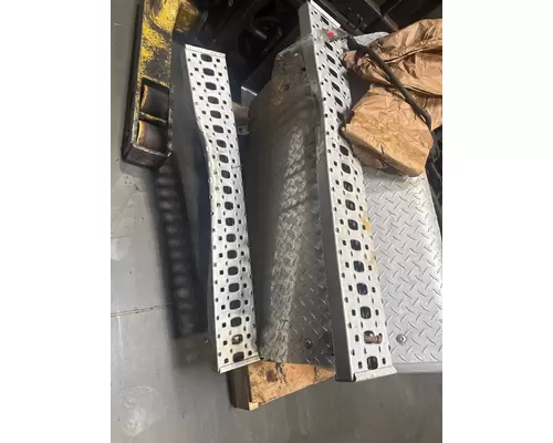 WESTERN STAR TRUCKS 5700 DPF(Diesel Particulate Filter)