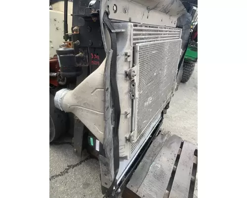 WESTERN STAR TRUCKS 5700 Radiator