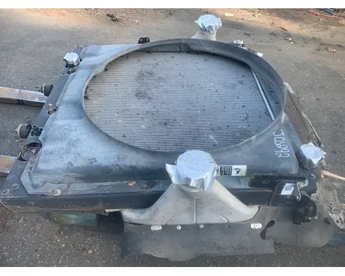 WESTERN STAR TRUCKS 5700 Radiator