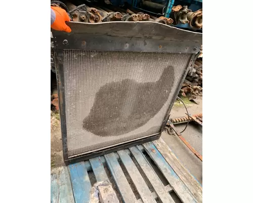 WESTERN STAR TRUCKS 5700 Radiator