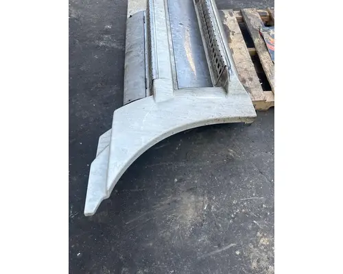WESTERN STAR TRUCKS 5700 Side Fairing