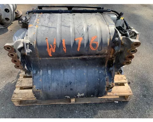 WESTERN STAR TRUCKS 57X DPF(Diesel Particulate Filter)