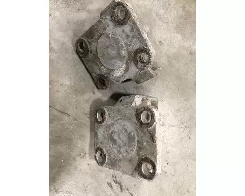 WESTERN STAR TRUCKS  Engine Mounts