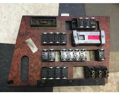 WESTERN STAR TRUCKS  Instrument Cluster