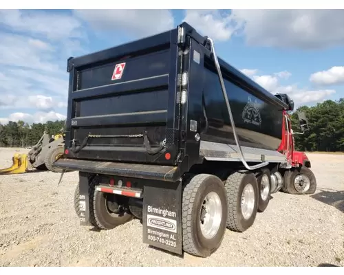 WESTERN STAR TR 4700SF Complete Vehicle