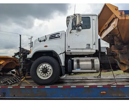 WESTERN STAR TR 4700 Complete Vehicle