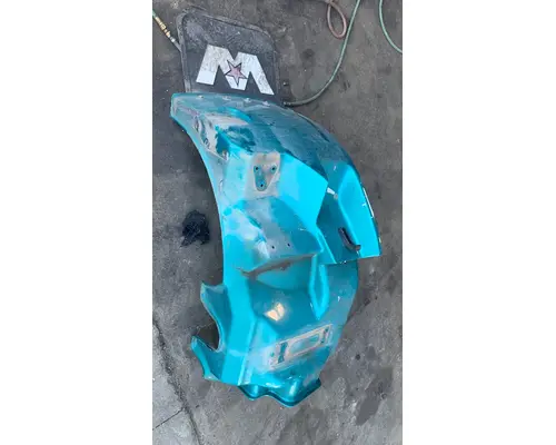 WESTERN STAR TR 4700 Fender