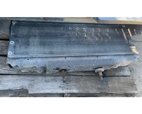 WESTERN STAR TR 4700 Radiator