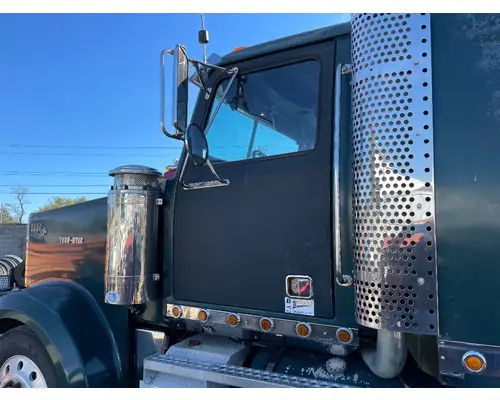 WESTERN STAR TR 4900 EX Complete Vehicle