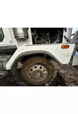 WESTERN STAR TR 4900 EX Fender Extension