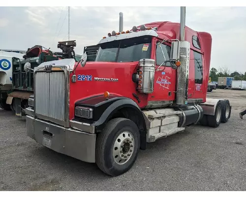 WESTERN STAR TR 4900 FA Complete Vehicle