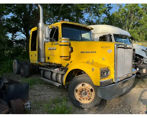 WESTERN STAR TR 4900 FA Complete Vehicle