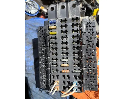 WESTERN STAR TR 4900 FA Fuse Box