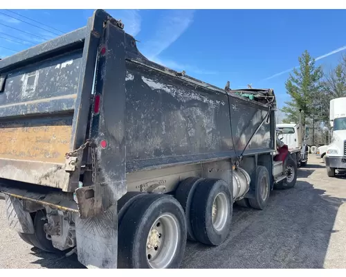 WESTERN STAR TR 4900-SA Complete Vehicle