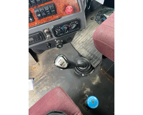 WESTERN STAR TR 4900 Complete Vehicle