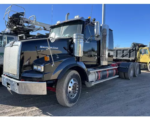 WESTERN STAR TR 4900 Rebuilders