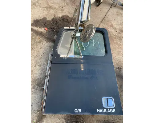 WESTERN STAR TR 4964 SX Door Assembly, Front