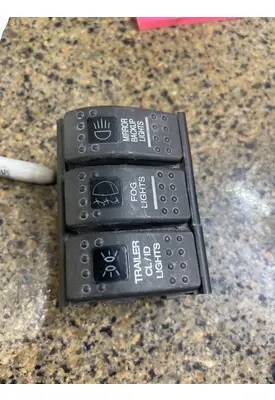 WESTERN STAR TR  Dash Console Switch