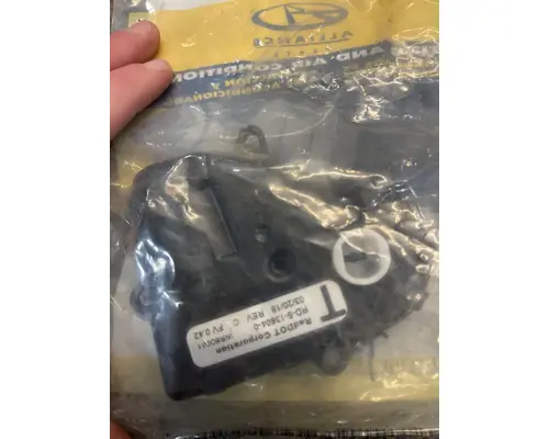 WESTERN STAR TR  Heater or Air Conditioner Parts, Misc.