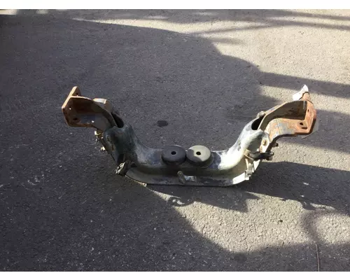 WESTERN STAR 3800 ENGINE MOUNTS, VEHICLE (FRONT)