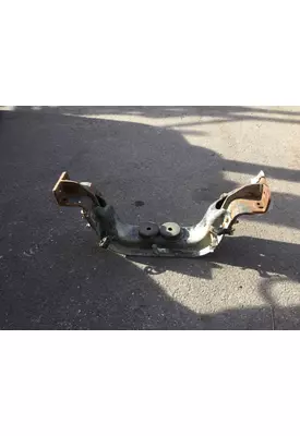 WESTERN STAR 3800 ENGINE MOUNTS, VEHICLE (FRONT)