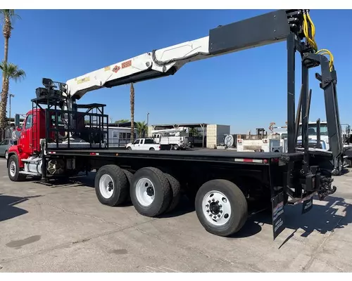 WESTERN STAR 4700 SB Vehicle For Sale