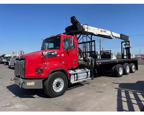 WESTERN STAR 4700 SB Vehicle For Sale