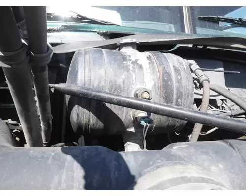 WESTERN STAR 4700E / 4900 Radiator Overflow Bottle