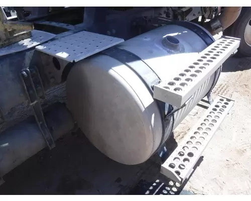 WESTERN STAR 4700EX / 4900EX Fuel Tank