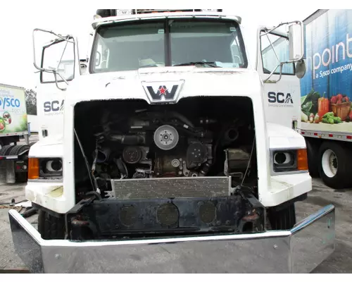 WESTERN STAR 4700SBA HOOD