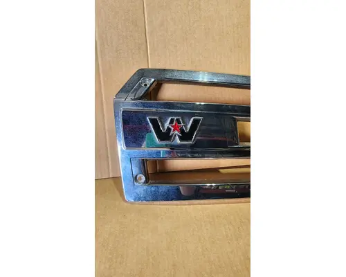WESTERN STAR 4700SB Dash  Console Switch