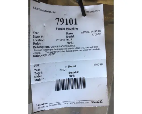 WESTERN STAR 4700SB Fender Moulding