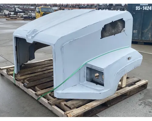 WESTERN STAR 4700SB Hood