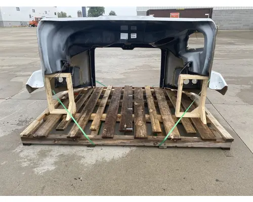 WESTERN STAR 4700SB Hood