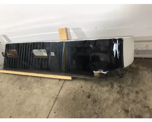 WESTERN STAR 4700SF Bumper Assembly, Front