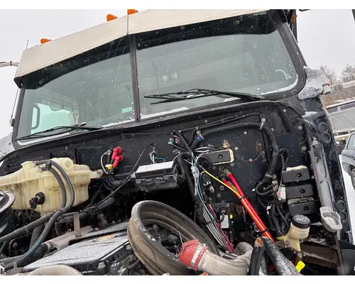 WESTERN STAR 4700SF Cab