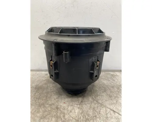 WESTERN STAR 4700 Air Cleaner