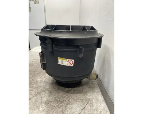 WESTERN STAR 4700 Air Cleaner