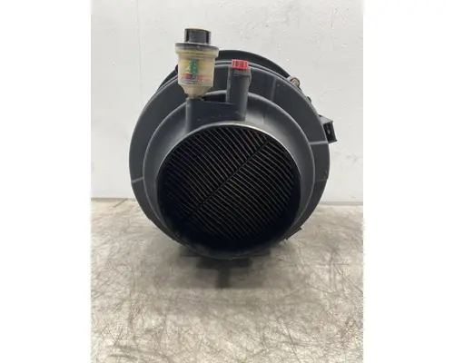 WESTERN STAR 4700 Air Cleaner