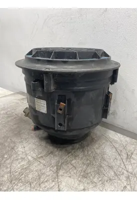 WESTERN STAR 4700 Air Cleaner