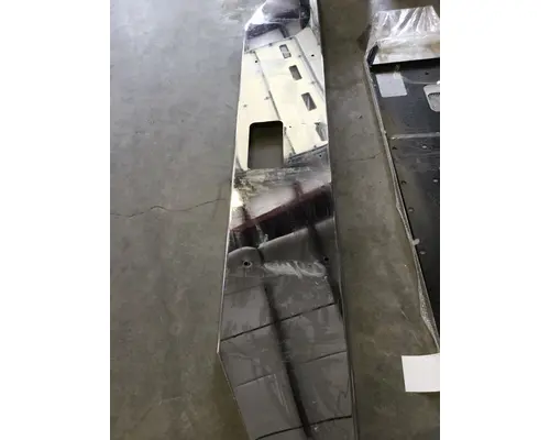 WESTERN STAR 4700 BUMPER-COMPLETE