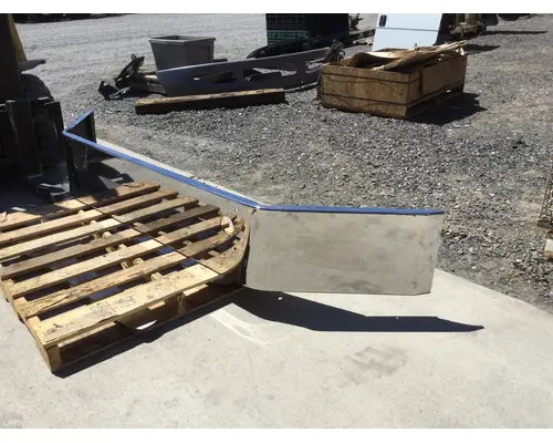 WESTERN STAR 4700 BUMPER-COMPLETE