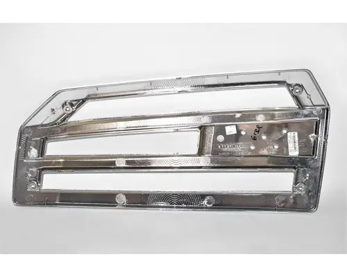 WESTERN STAR 4700 Body Parts, Misc.