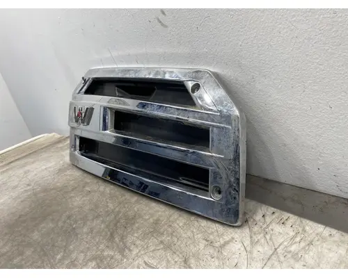 WESTERN STAR 4700 Body Parts, Misc.