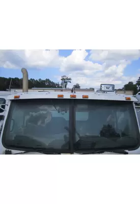 WESTERN STAR 4700 CAB CLIP