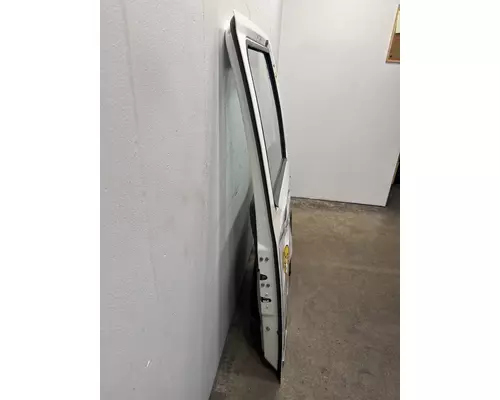 WESTERN STAR 4700 Door Assembly, Front
